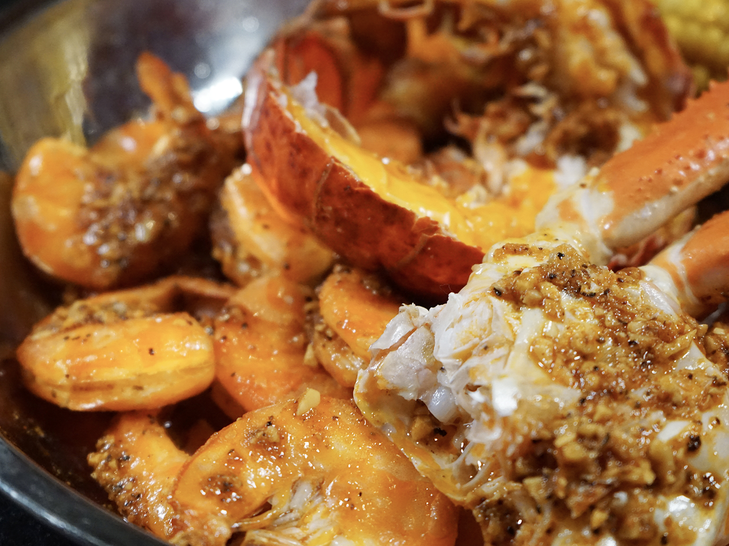 Juicy Seafood - About